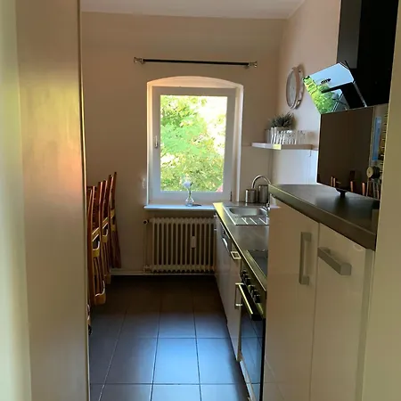 Joel Living Daire Hannover